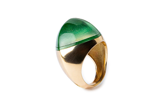 Cabochon Pyramid Ring