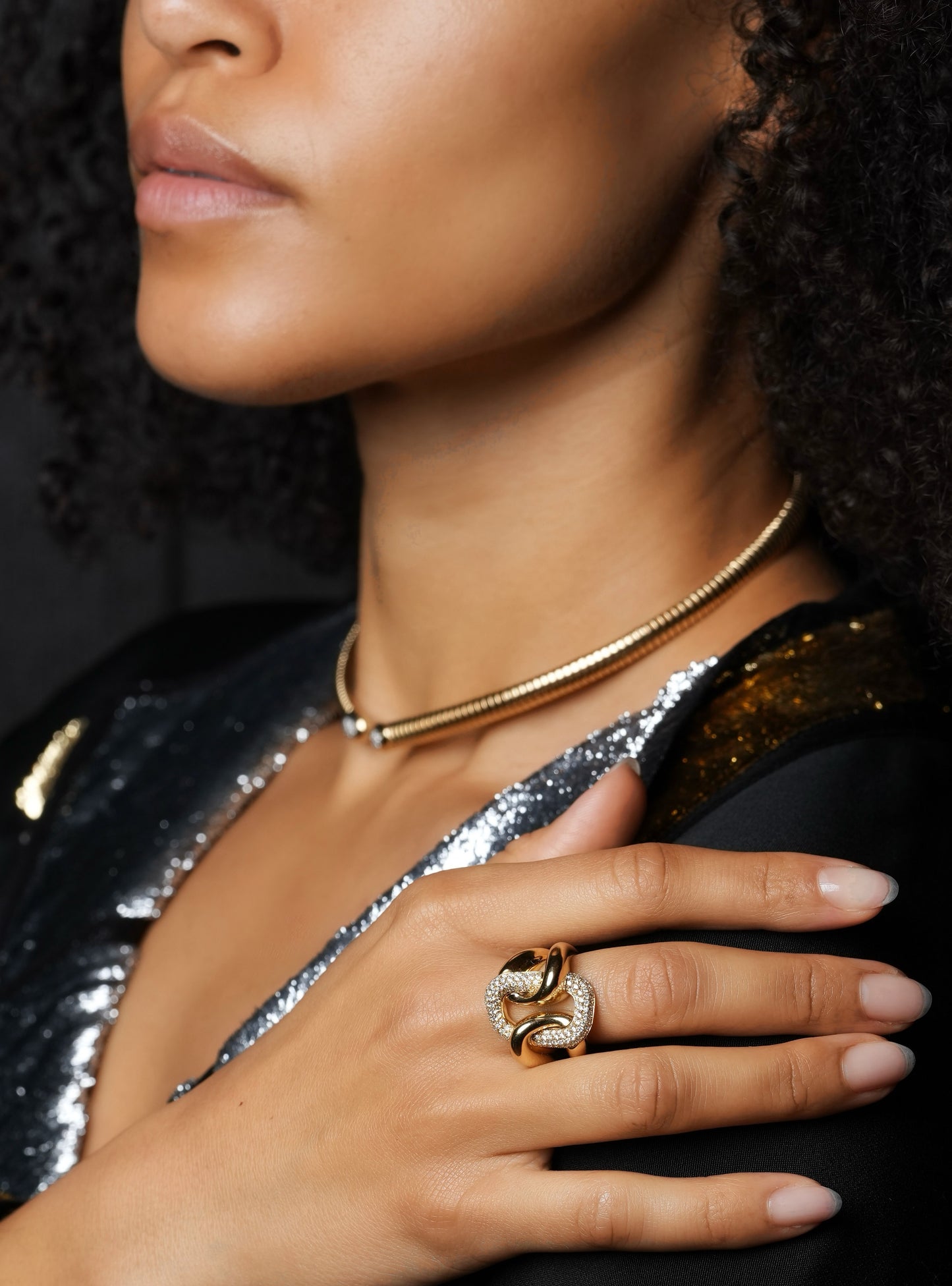Buckle Ring with Diamonds
